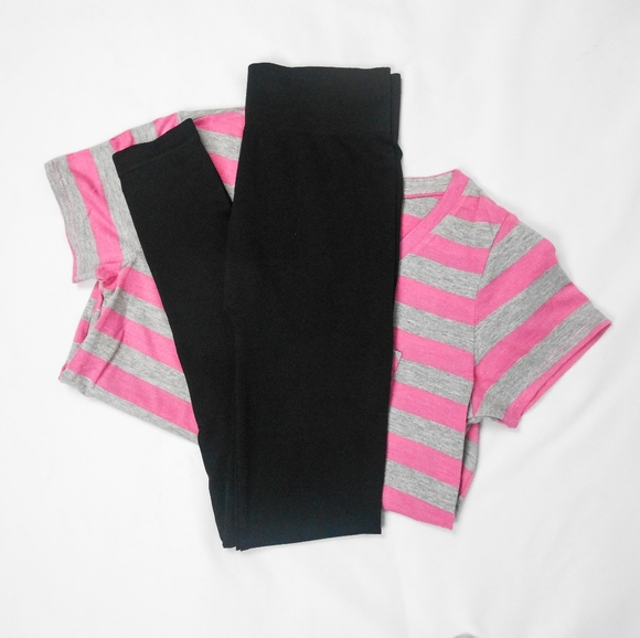 Women's Black Leggings - Picture 4 of 7